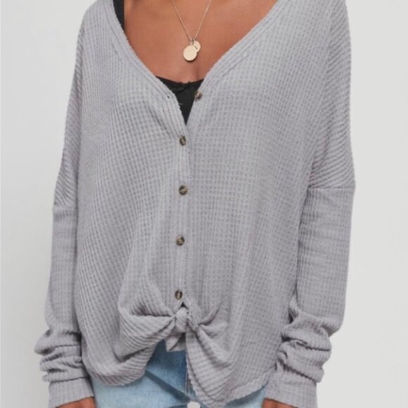 Urban Outfitters Out From Under Oversized Thermal - Picture 2 of 8